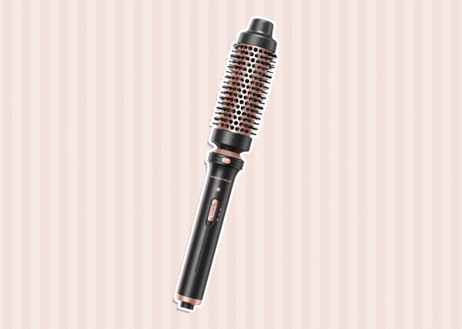 This Thermal Brush Gives Me a Salon-Worthy Blowout in Seconds—And It’s Only $30